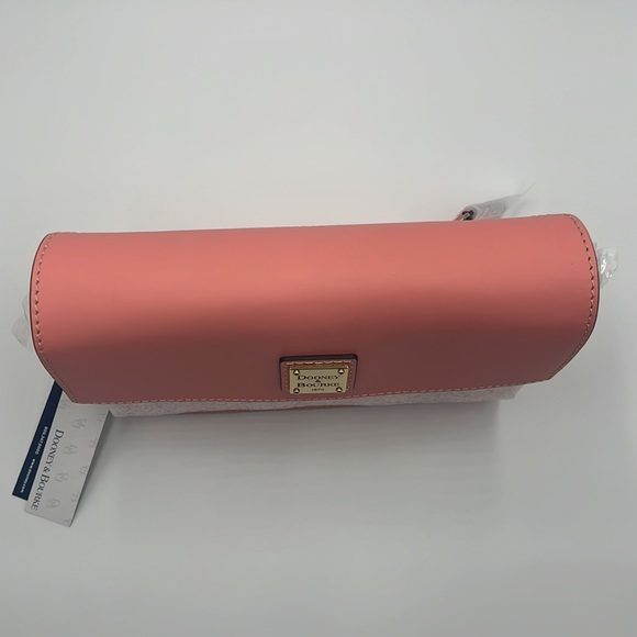 Dooney & Bourke Beacon East West Flap Crossbody Light Pink - Picture 4 of 15